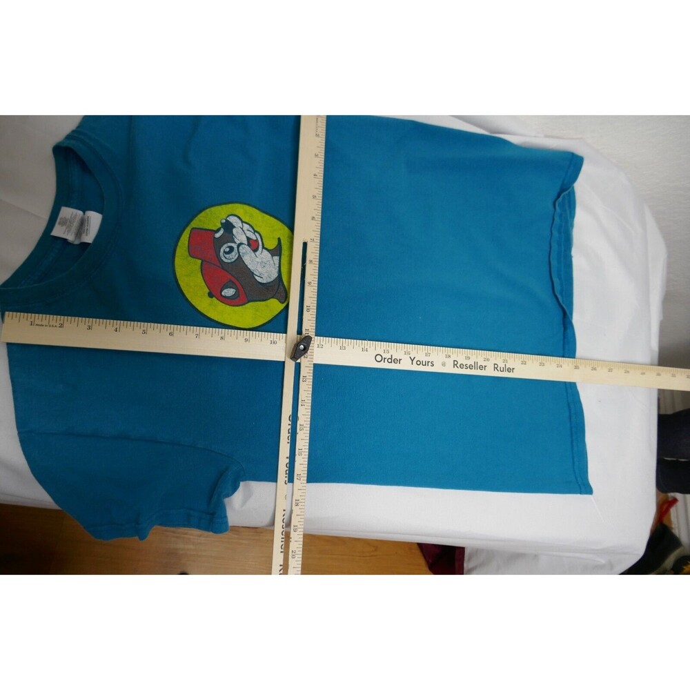 Buc-ees T-Shirt Livin For The Weekend Blue Tee Short Sleeve Crewneck Size Small - Picture 7 of 7